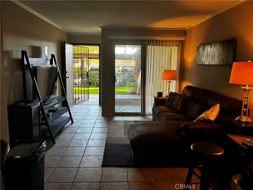 MLS #CV25277790 image #2