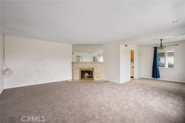Detail Gallery Image 3 of 27 For 1435 W Wedgewood Dr, Anaheim,  CA 92801 - 3 Beds | 2 Baths