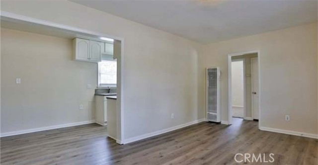 Detail Gallery Image 6 of 15 For 17923 Dorsey Way, Fontana,  CA 92335 - 3 Beds | 1 Baths