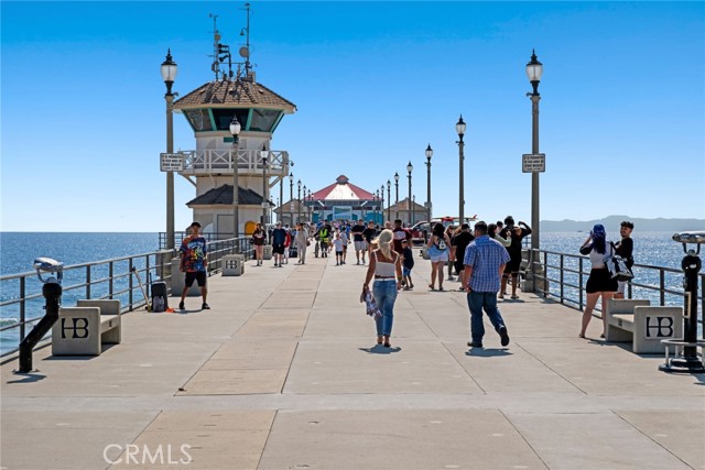 Detail Gallery Image 48 of 65 For 714 Alabama St, Huntington Beach,  CA 92648 - 4 Beds | 4/1 Baths