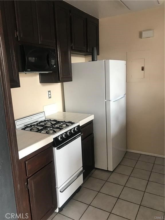 Front Image Thumbnail for CROC26052382