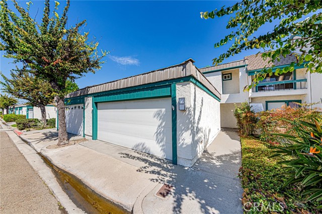Front Image Thumbnail for CRPW26189806