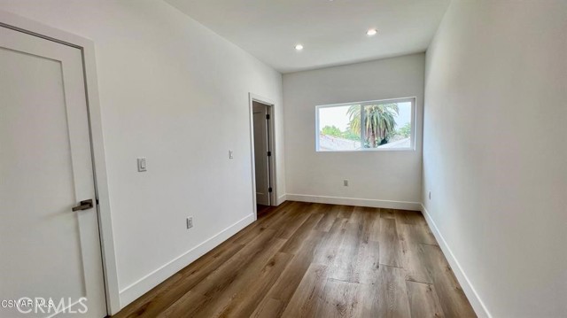Detail Gallery Image 21 of 32 For 5635 Klump Ave #1/2,  North Hollywood,  CA 91601 - 3 Beds | 3/1 Baths