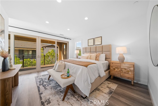 Detail Gallery Image 22 of 28 For 18 Windrow Rd, Tustin,  CA 92782 - 6 Beds | 5/1 Baths