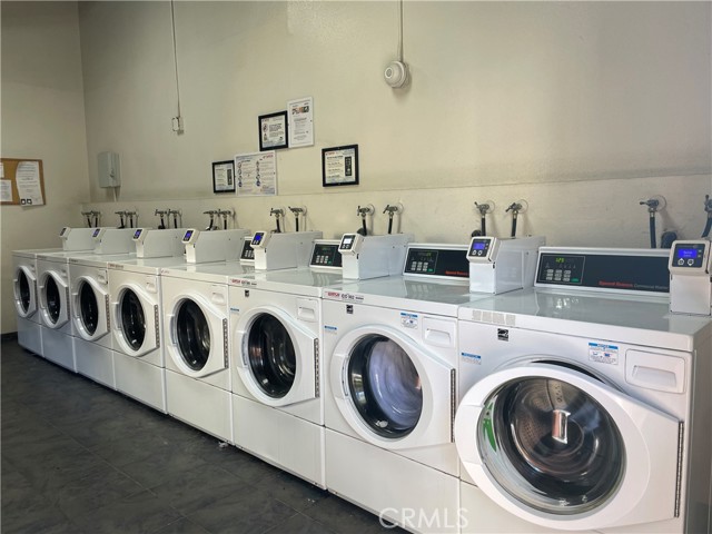 Detail Gallery Image 24 of 37 For 1000 W Macarthur Bld #87,  Santa Ana,  CA 92707 - 1 Beds | 1 Baths