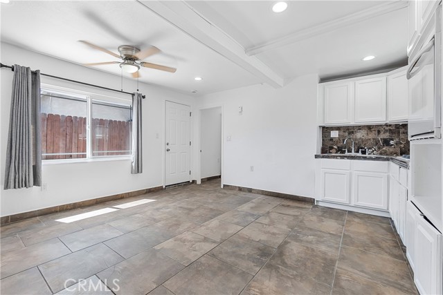 Detail Gallery Image 19 of 36 For 1627 Broad Ave, Wilmington,  CA 90744 - – Beds | – Baths