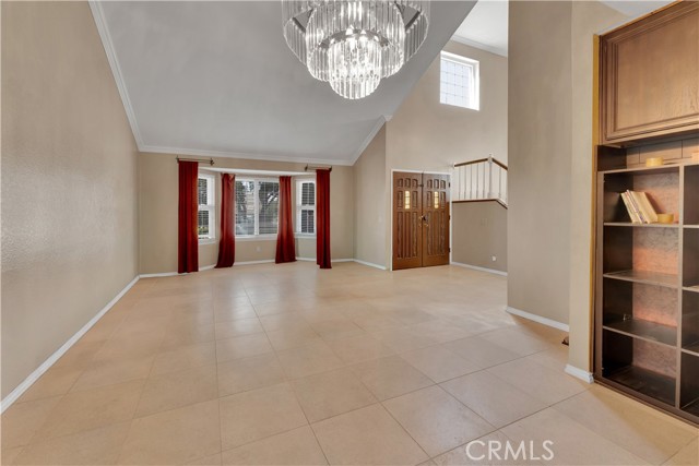 Detail Gallery Image 9 of 39 For 907 Pineridge St, Upland,  CA 91784 - 4 Beds | 2/1 Baths