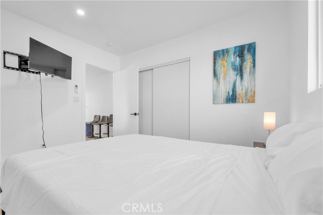 Detail Gallery Image 29 of 36 For 3115 Arvia St 1b,  Los Angeles,  CA 90065 - 5 Beds | 2 Baths