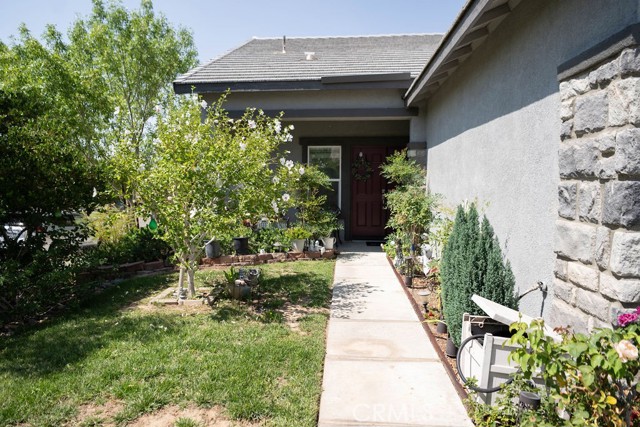 Detail Gallery Image 5 of 31 For 13018 Camden, Victorville,  CA 92392 - 3 Beds | 2/1 Baths