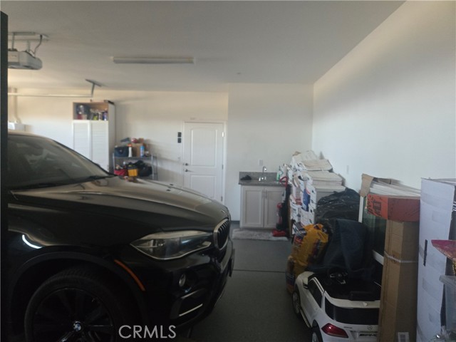 Detail Gallery Image 10 of 37 For 10438 7th, Hesperia,  CA 92345 - 4 Beds | 3 Baths