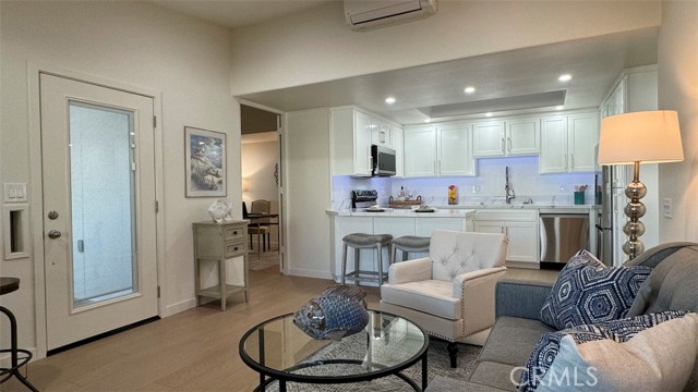 Detail Gallery Image 10 of 38 For 1562 Golden Rain Road #44h, Seal Beach,  CA 90740 - 2 Beds | 1 Baths