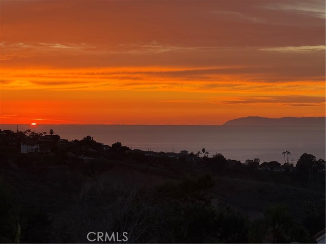 Detail Gallery Image 7 of 7 For 42 Camino Katia, San Clemente,  CA 92672 - 3 Beds | 2 Baths