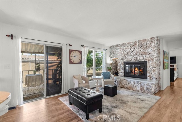 Detail Gallery Image 8 of 28 For 31212 Lakehills Rd #24,  Castaic,  CA 91384 - 3 Beds | 2 Baths