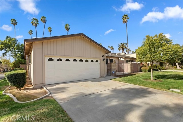 Detail Gallery Image 6 of 50 For 2691 Laramie Rd, Riverside,  CA 92506 - 2 Beds | 2/1 Baths