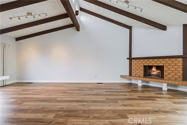 161 Monterey, Hermosa Beach CA: https://media.crmls.org/medias/01e9e68d-5362-4c79-be74-8092db74d883.jpg