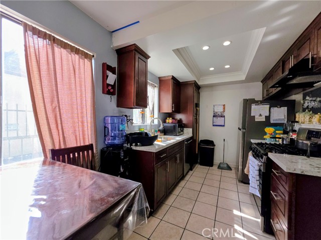 Detail Gallery Image 20 of 22 For 9834 Sepulveda Bld #117,  North Hills,  CA 91343 - 2 Beds | 2 Baths