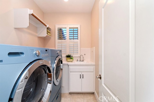 Laundry Room with Sink