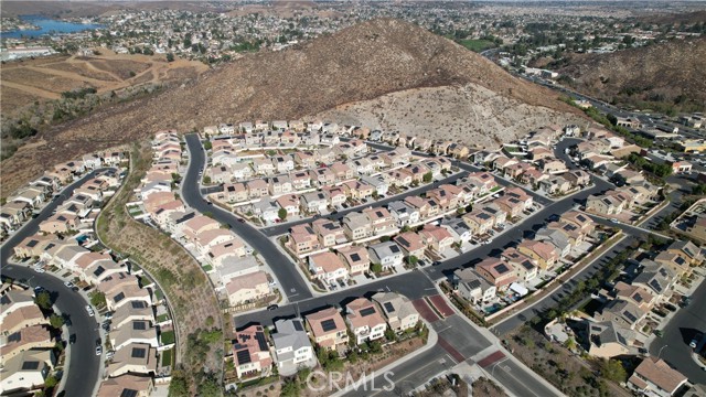 Detail Gallery Image 27 of 34 For 24445 Paxton Lane, Lake Elsinore,  CA 92532 - 4 Beds | 3 Baths