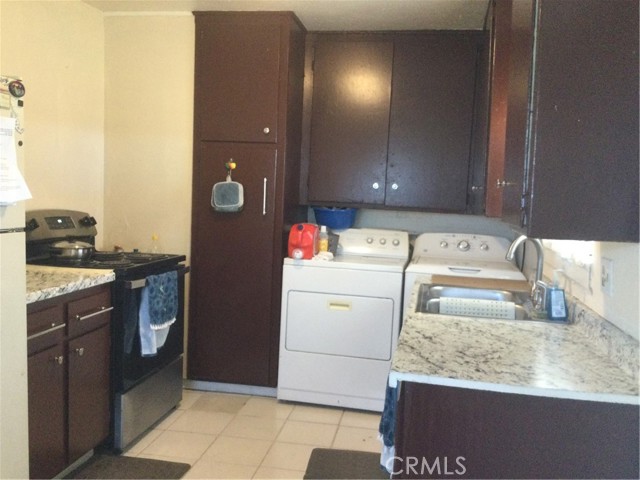 Detail Gallery Image 8 of 22 For 10345 E Palmdale, Littlerock,  CA 93591 - 2 Beds | 1 Baths