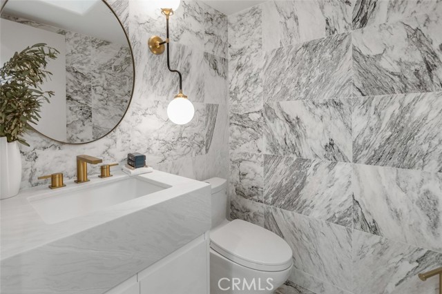 25102 Alicia Drive, Dana Point CA: https://media.crmls.org/medias/01ec3ec6-09c9-40c9-8f1a-fee00d2e3370.jpg