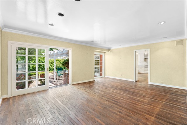 4310 Bonavita Drive photo 8