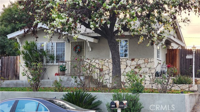 Detail Gallery Image 1 of 37 For 12103 Burgess Ave, Whittier,  CA 90604 - – Beds | – Baths
