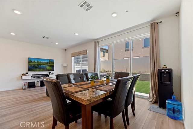 Image 17 of 47 For 20911 Jennings Way