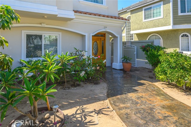 215 Irena Avenue, Redondo Beach, California 90277, 5 Bedrooms Bedrooms, ,3 BathroomsBathrooms,Residential,Sold,Irena,SB21231285