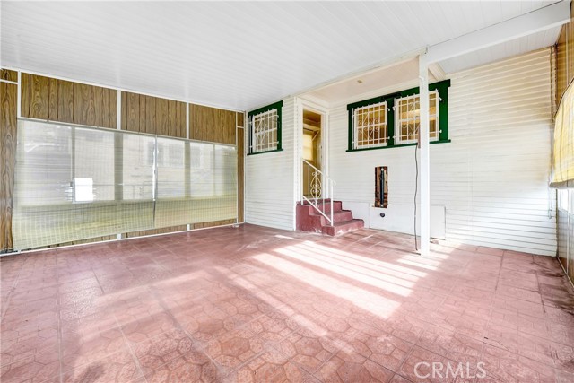 Detail Gallery Image 26 of 35 For 4239 South Raymond Avenue, Los Angeles,  CA 90037 - 2 Beds | 1 Baths