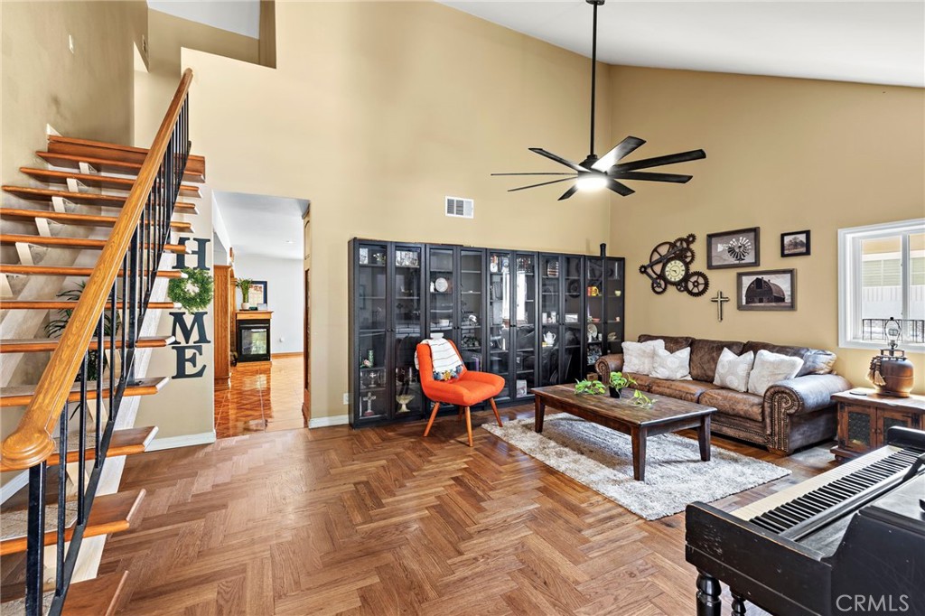 01f15df3 C3fa 4b0d 8516 Ab59c7f204bb