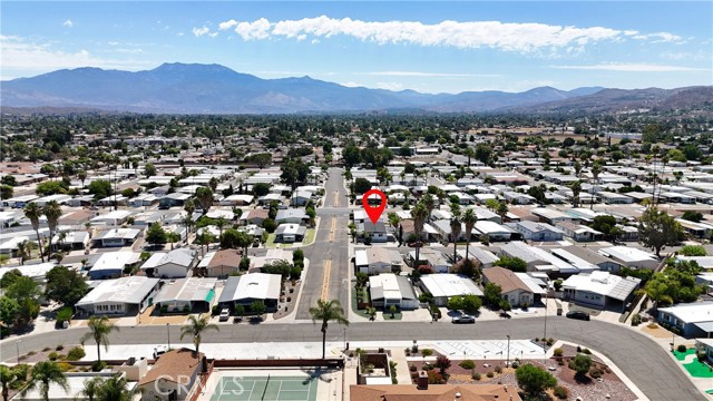 900 Santa Clara Circle, Hemet CA: https://media.crmls.org/medias/01f1c5a3-c76f-4c15-8c74-0584a7894969.jpg