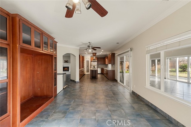 Detail Gallery Image 16 of 47 For 3510 Iron Canyon, Stockton,  CA 95209 - 5 Beds | 3 Baths