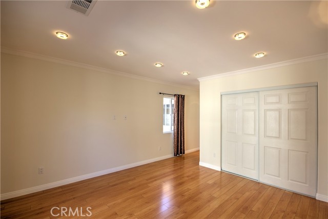Detail Gallery Image 9 of 21 For 1367 E Windsor, Glendale,  CA 91205 - 3 Beds | 2/1 Baths