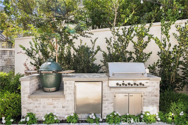 Detail Gallery Image 31 of 34 For 7 Vintage, Newport Beach,  CA 92660 - 4 Beds | 3/1 Baths