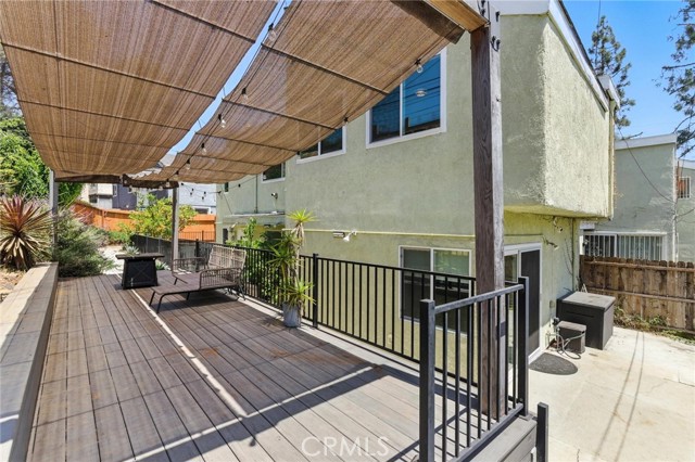 5439 S La Cienega Boulevard, Ladera Heights CA: https://media.crmls.org/medias/01f61f2f-979e-4443-b9e3-c6154ed5f013.jpg