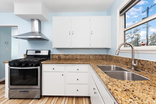 Detail Gallery Image 5 of 15 For 4485 Dwight Ave, Riverside,  CA 92507 - – Beds | – Baths