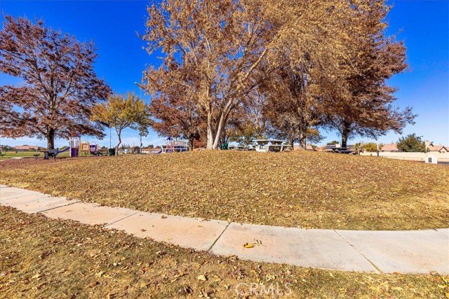 Detail Gallery Image 25 of 28 For 13808 Brynwood St, Victorville,  CA 92392 - 3 Beds | 2 Baths