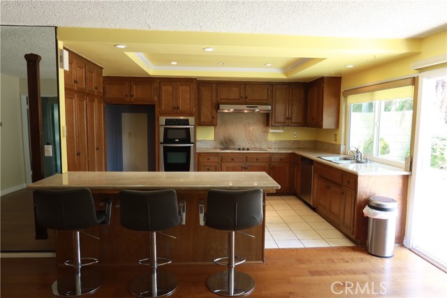 3550 Bluebell Street, Seal Beach CA: https://media.crmls.org/medias/01f7591f-7f39-4b37-862e-070c34011f10.jpg