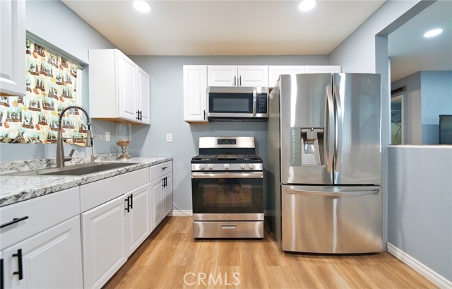 Detail Gallery Image 14 of 50 For 29083 Hook Creek, Cedar Glen,  CA 92321 - 1 Beds | 1 Baths