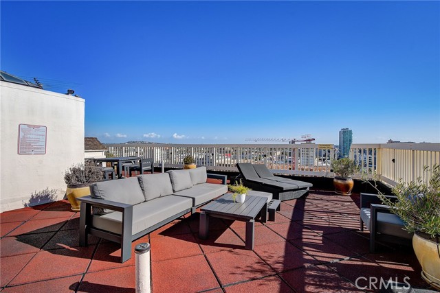 Detail Gallery Image 33 of 34 For 315 W 3rd St #1006,  Long Beach,  CA 90802 - 0 Beds | 1 Baths
