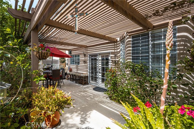 Detail Gallery Image 21 of 40 For 24394 Larchmont Ct, Laguna Hills,  CA 92653 - 2 Beds | 2/1 Baths
