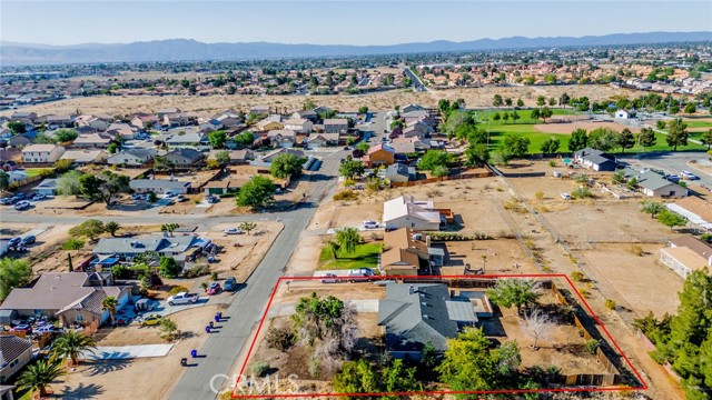 12770 5th Avenue, Victorville CA: https://media.crmls.org/medias/01fa00e2-82e3-4b7d-8434-6816cf66a219.jpg