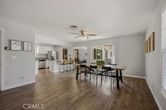 Detail Gallery Image 8 of 41 For 188 E Green, Claremont,  CA 91711 - 4 Beds | 2 Baths