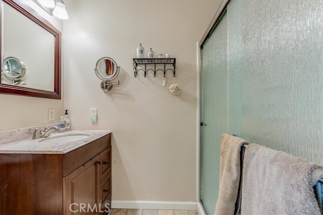 Image 35 of 65 For 550 Plymouth