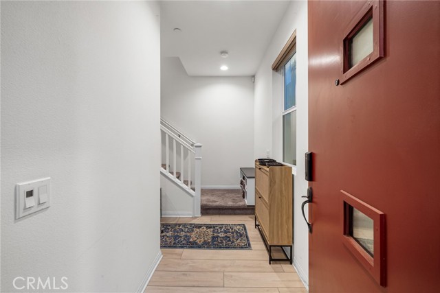 Detail Gallery Image 3 of 34 For 329 N Standard, Santa Ana,  CA 92701 - 4 Beds | 3/1 Baths