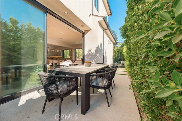 Detail Gallery Image 26 of 56 For 5136 Nagle Ave, Sherman Oaks,  CA 91423 - 6 Beds | 6/2 Baths