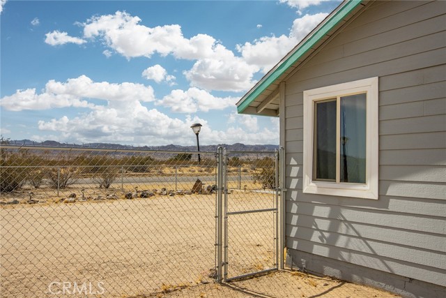 Detail Gallery Image 47 of 50 For 65076 E Broadway, Joshua Tree,  CA 92252 - 2 Beds | 1 Baths