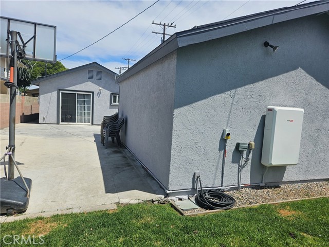 Detail Gallery Image 24 of 26 For 8693 San Carlos Ave, South Gate,  CA 90280 - 4 Beds | 2 Baths