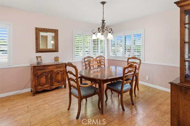 Detail Gallery Image 20 of 45 For 25085 Highspring, Newhall,  CA 91321 - 4 Beds | 2 Baths