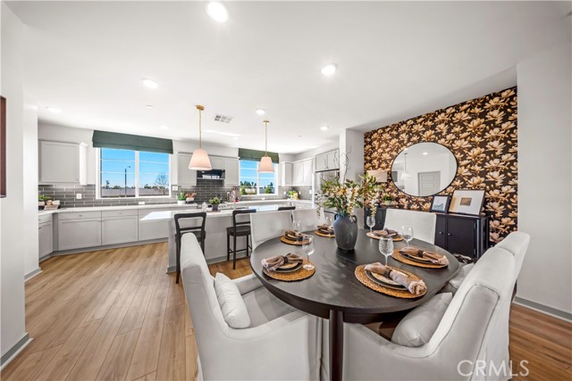 Detail Gallery Image 8 of 30 For 2854 via Descanso, Camarillo,  CA 93012 - 3 Beds | 2/1 Baths